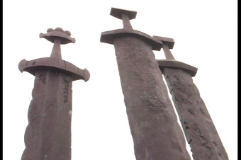 The Swords of HafrsFjord